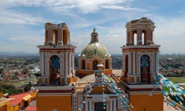 Reabren templo de los Remedios, con riesgos