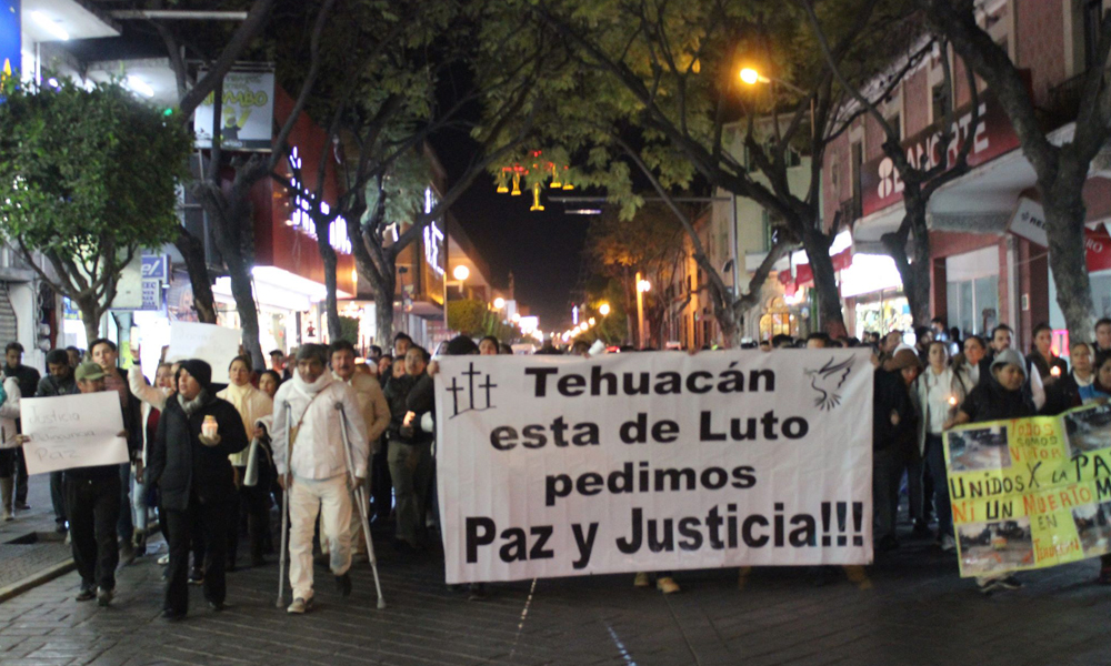 Marchan contra la inseguridad en Tehuacán