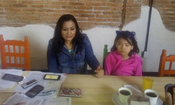 Acusan bullying de maestra contra niña de 10 años  