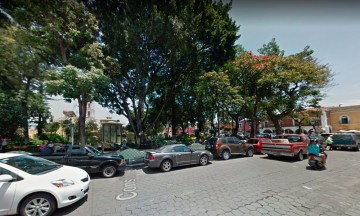 Piden vecinos atlixquenses reubicar a sexoservidoras 