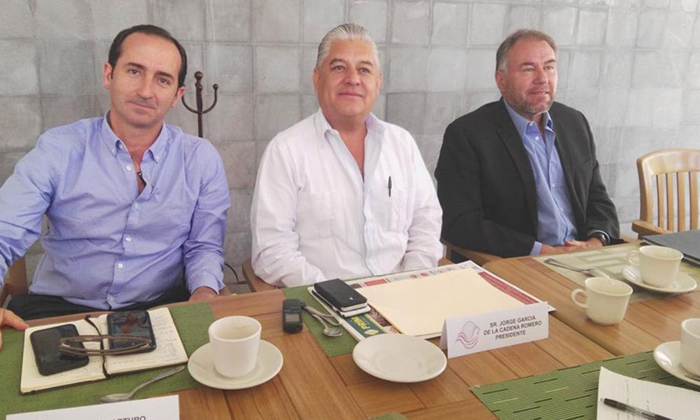 Piden avicultores de Tehuacán frenar importación de huevo de EU