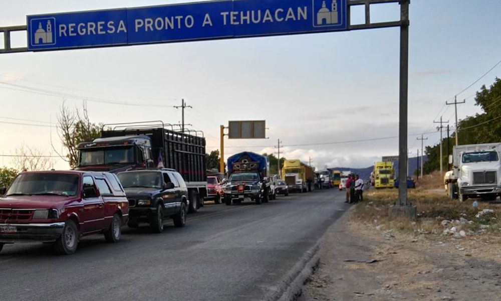 Por inseguridad, blindan accesos a Tehuacán 