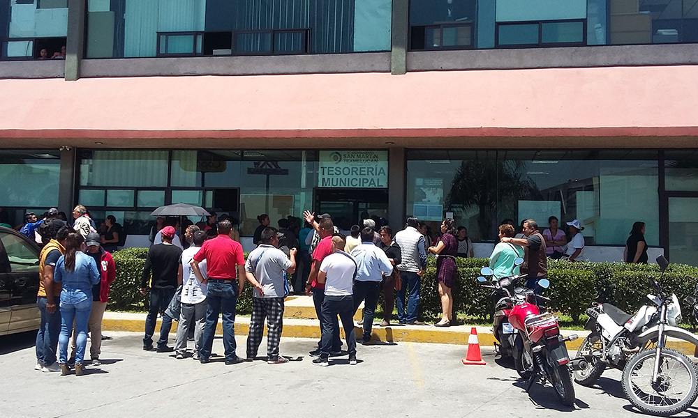 Familiares de los detenidos solicitan ayuda a regidores