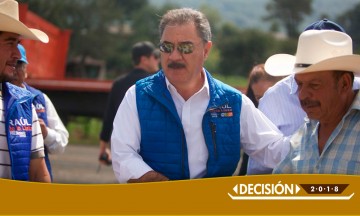 Renuncia candidato al PSI; se suma a Compromiso Por Puebla