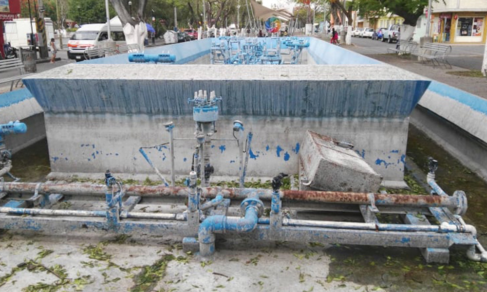 A la basura, inversión millonaria en fuentes del centro de Tehuacán 