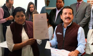 Reciben Popoca y Arriaga constancias por Cholula