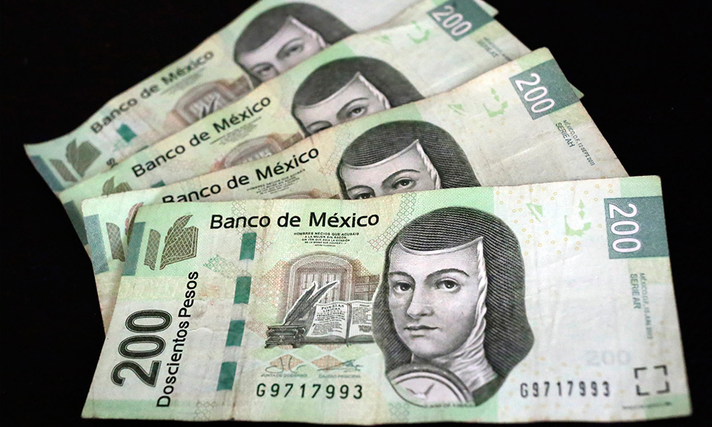 Circulan billetes falsos de 200 pesos en la Mixteca