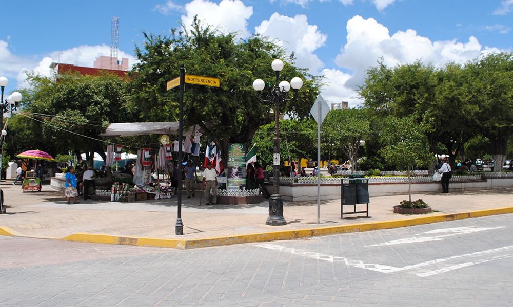 En Acatlán buscan salvar el convento de madres 