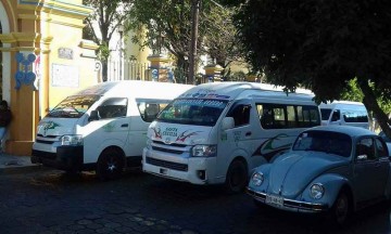 Anulan transportistas incremento de pasaje