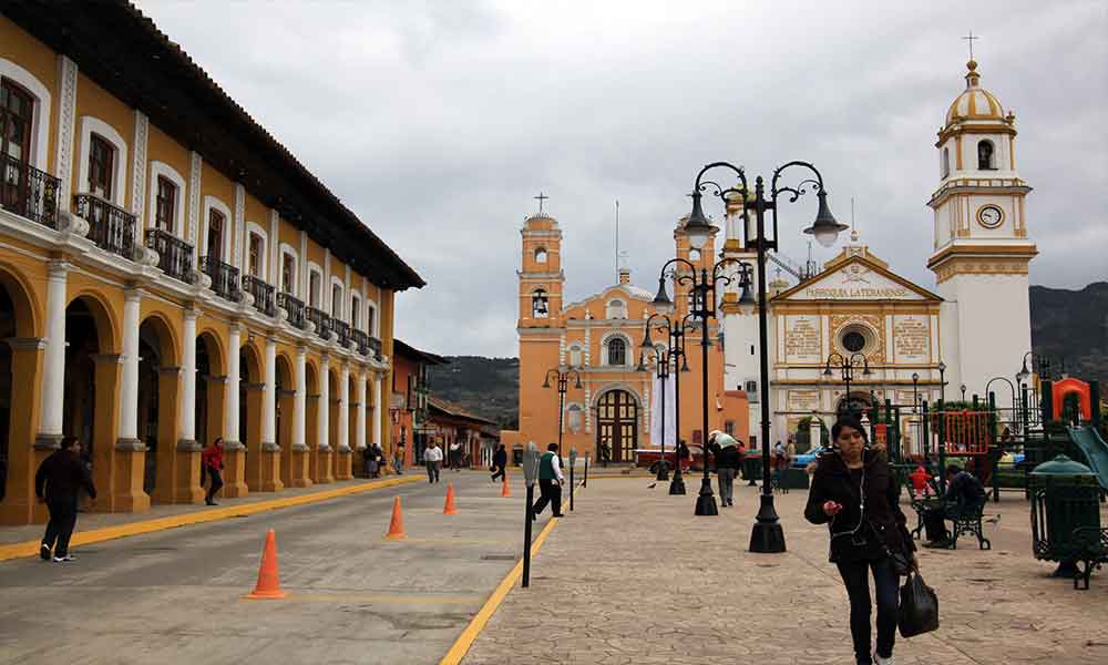 Cobran a policías de Zacapoaxtla costo de arma perdida