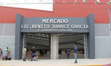 Cede Comuna espacios del Mercado Benito Juárez rechazados por ambulantes