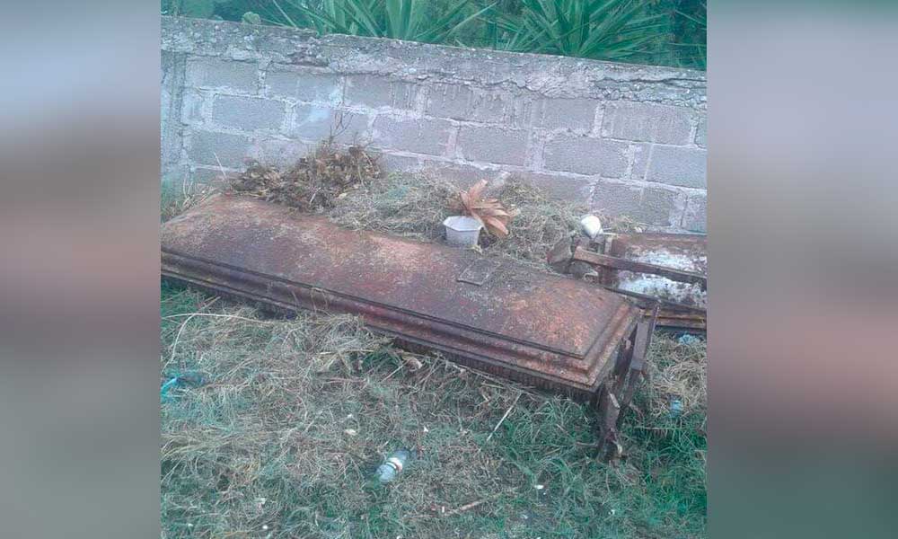 Urge nuevo panteón para San Cristóbal Tepatlaxco
