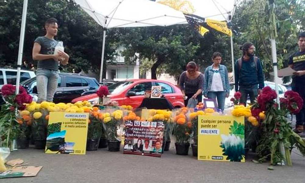 Piden no descartar móvil político en asesinato de activista