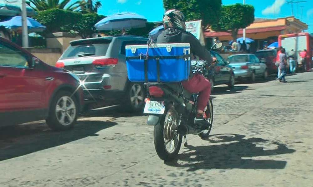 Detienen a motociclistas por camuflar entrega de tortillas con sustancias ilícitas