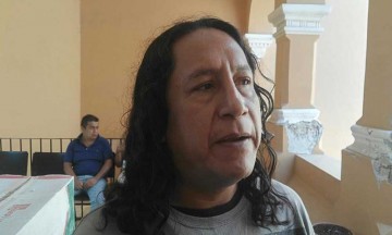 Arrestan a activista con un arma