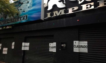 Bajan cortina a ocho bares en Tehuacán tras registrarse riñas en su interior