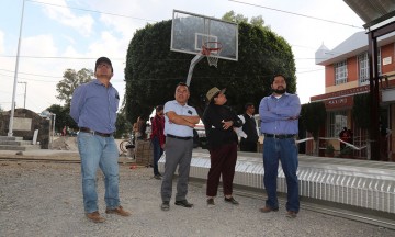 Evalúan avance de obras en escuelas de San Andrés Cholula