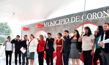 Se casan 22 parejas de Coronango en boda comunitaria