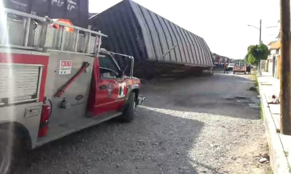 Se descarrilan dos vagones de tren en Tehuacán