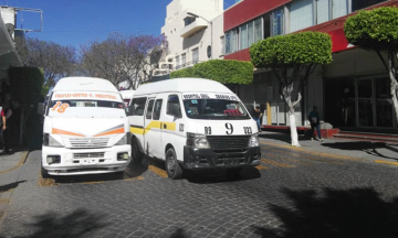 Paralizan choferes Tehuacán por 2 horas