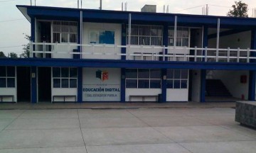 Acusan a su profesor de abusos sexuales en Atempan