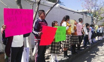 Exigen en Tehuacán y Atlixco apoyo para alumnos de Tlaxcala