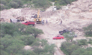 Alertan riesgos por sobreexplotación de canteras en Zapotitlán Salinas
