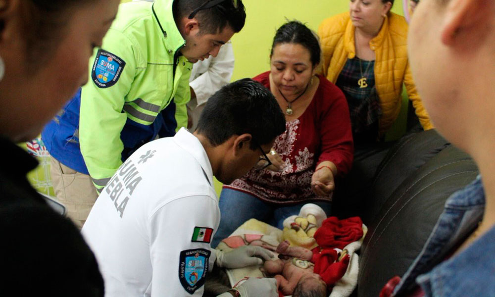 Abandonan a recién nacido en iglesia de Texmelucan