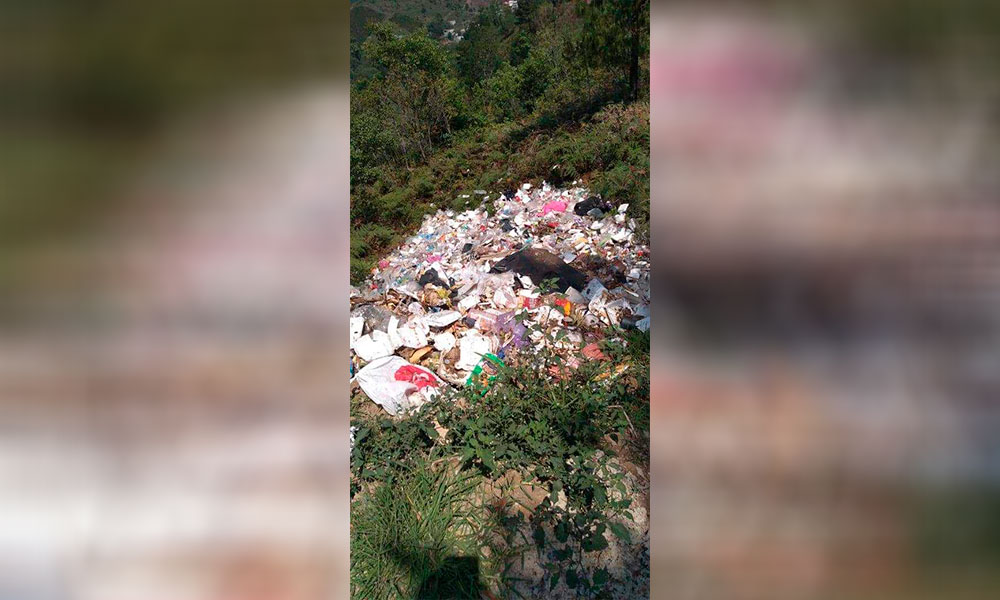 Localizan un basurero clandestino en Huauchinango