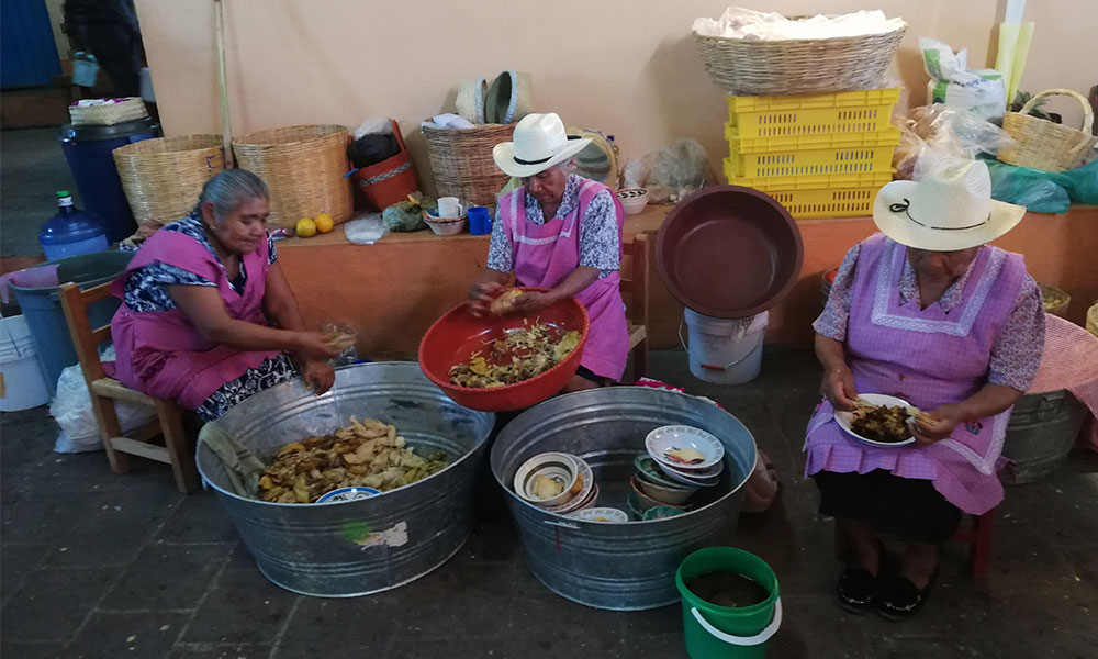 Está en riesgo de perderse la lengua mixteca