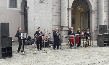 Músicos de Izúcar sin trabajo en 10 de mayo