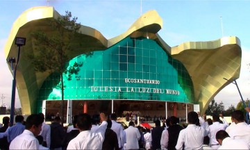 La Luz del Mundo que gobierna Amozoc