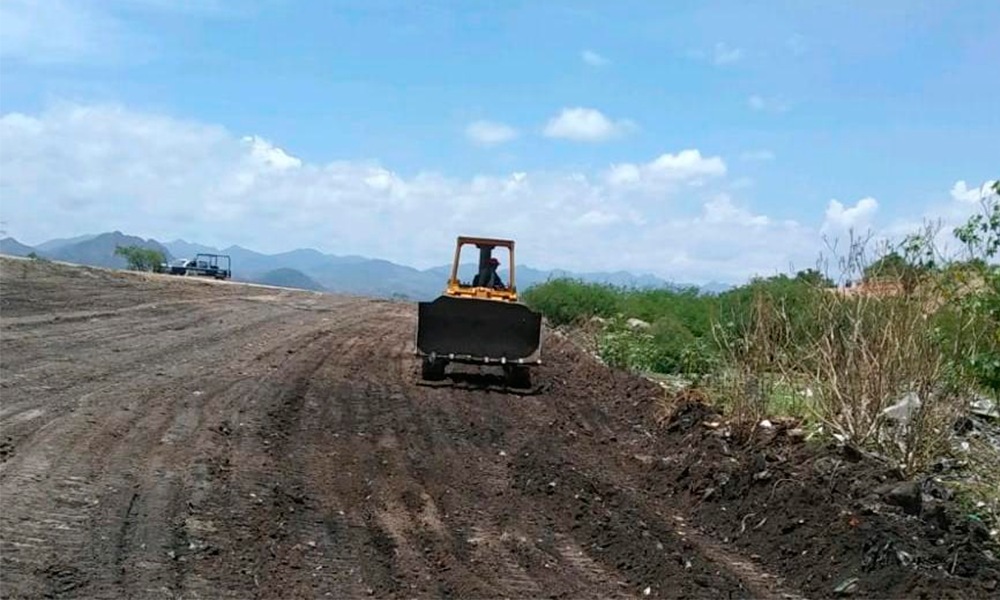 Activan acciones para limpiar el basurero municipal de Petlalcingo