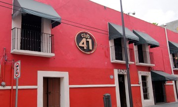 Más de 10 bares incumplen reglamento en Tehuacán