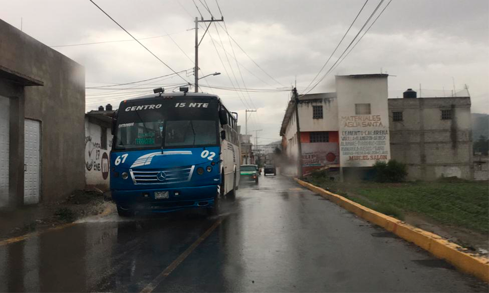 Pobladores de Amozoc y Acajete se oponen al alza en el pasaje