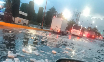 Granizada afecta vialidades de Texmelucan