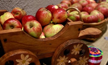 Anuncian la Feria de las Manzanas en Coyomeapan
