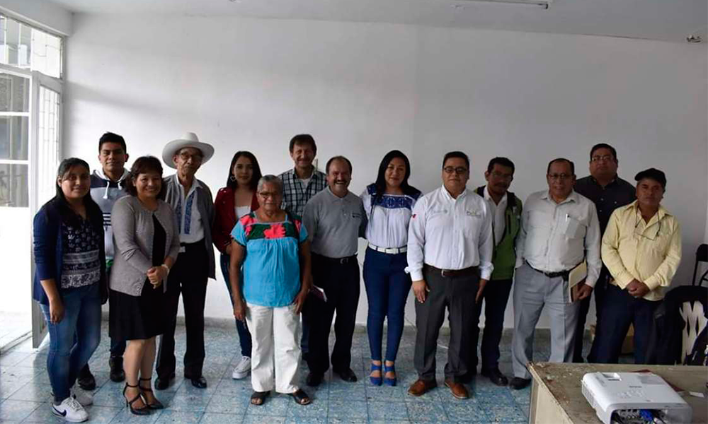 Buscan crear Comité de Desarrollo Lingüístico en Huauchinango