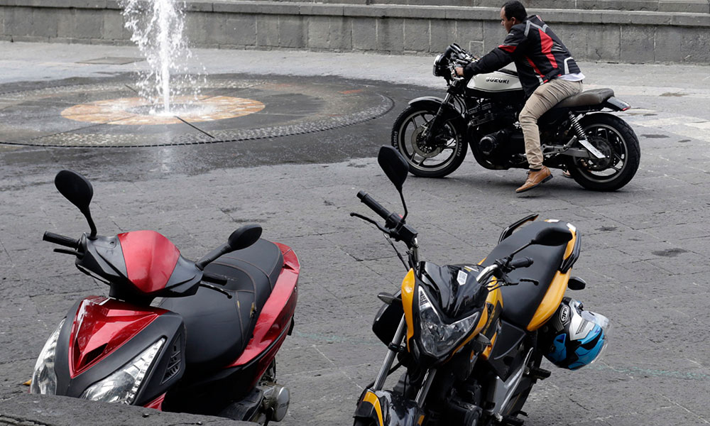 Multarán a motociclistas que no cumplan con reglamento en Texmelucan