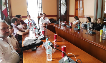 Inician procedimientos contra 10 trabajadores en Tehuacán