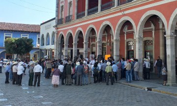 Se manifiestan 15 localidades de Huauchinango