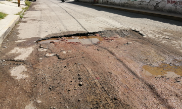 Reportan baches de un metro de diámetro en San Pedro Cholula