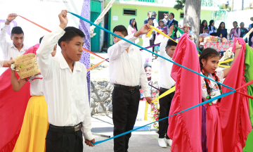 Mujeres indígenas de Atlixco heredan costumbres