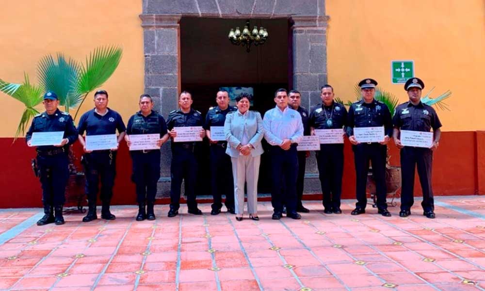 Policías de San Andrés Cholula reciben incentivos