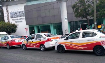 Taxistas exigen la liberación de un compañero en Tehuacán