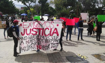 Marchan y exigen justicia por estudiante asesinado en Tehuacán