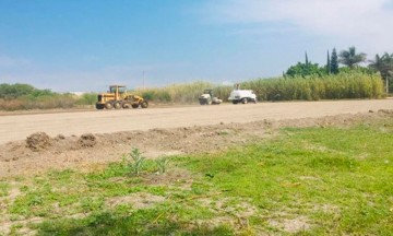 Chinos desplazan a los campesinos de sus tierras en municipios poblanos