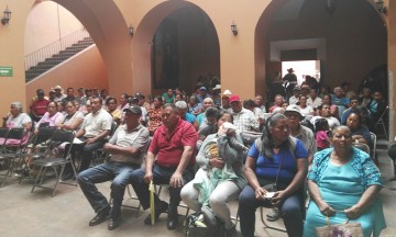 Pequeños productores de Tehuacán reciben apoyos por las contingencias