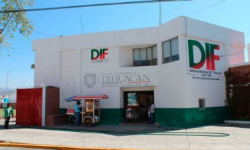 Entregan comida caducada en albergue del DIF en Tehuacán