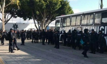 Por malos tratos, policías reprenden a su mando en Tehuacán